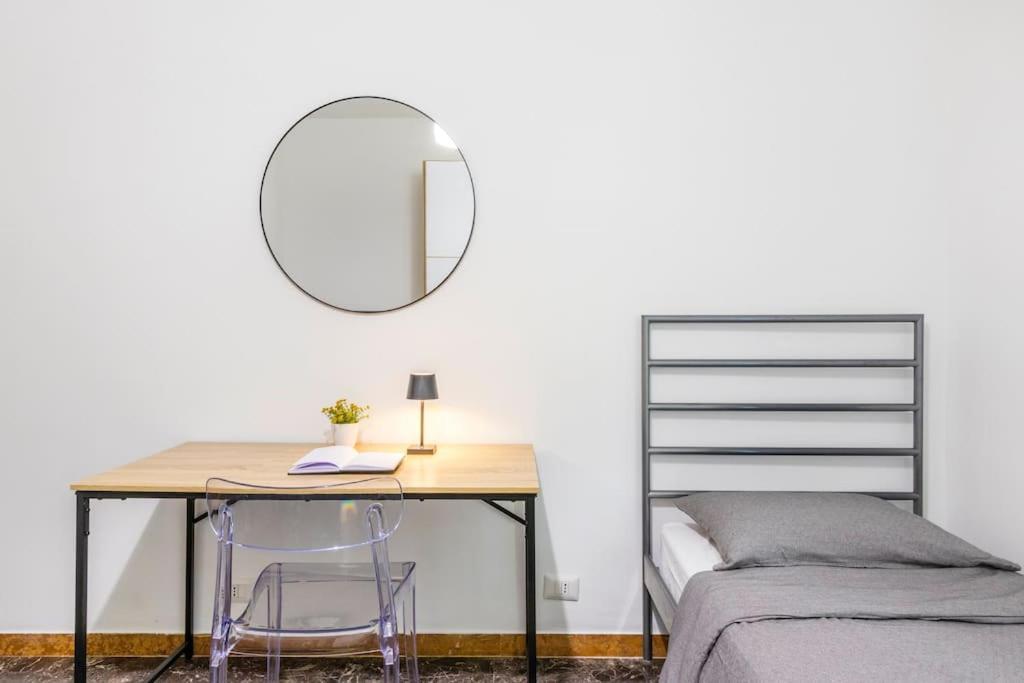 Famileisure Suites Near Policlinico & University 摩德纳 外观 照片